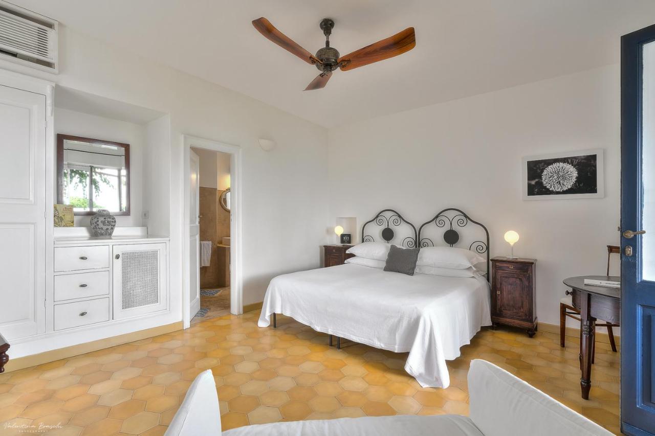 Hotel Signum Малфа Екстериор снимка